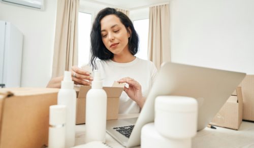 12 strategies to improve customer retention LI 1